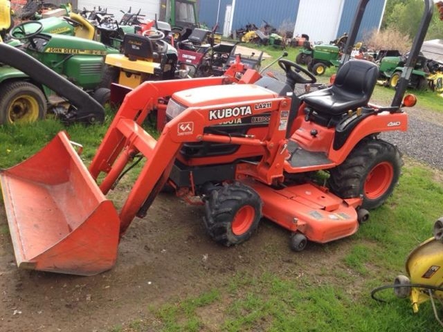kubota bx1800 PIERŚCIENIE I TŁOKI